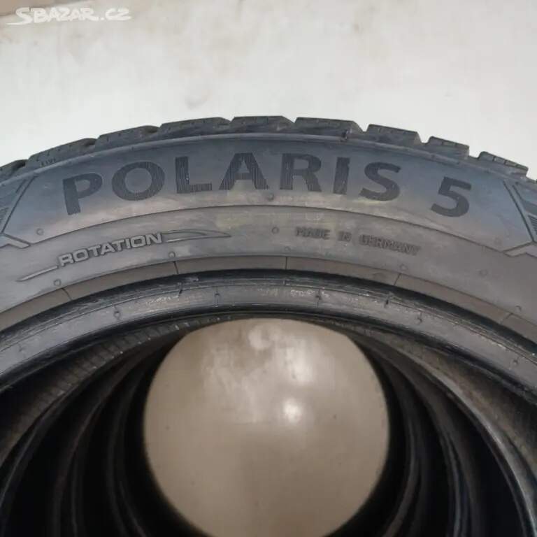 Zimní pneu BARUM 215/50 R18 92V
