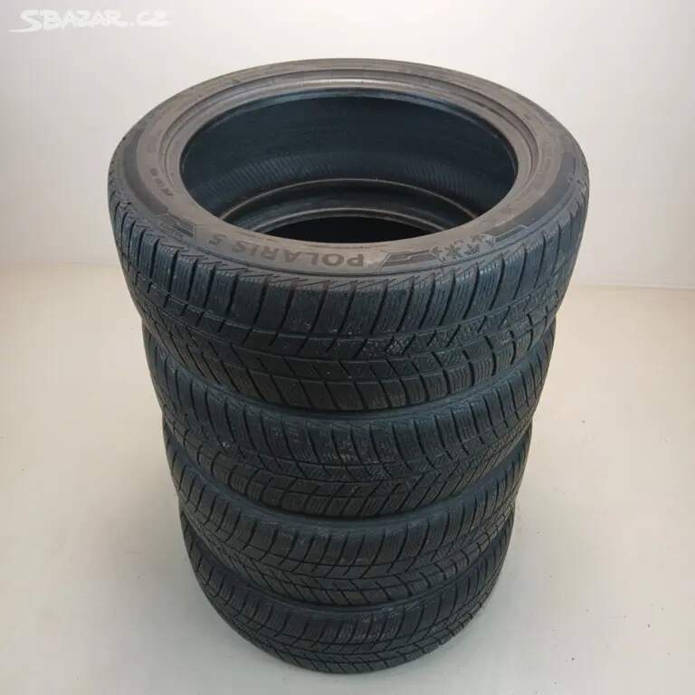 Zimní pneu BARUM 215/50 R18 92V