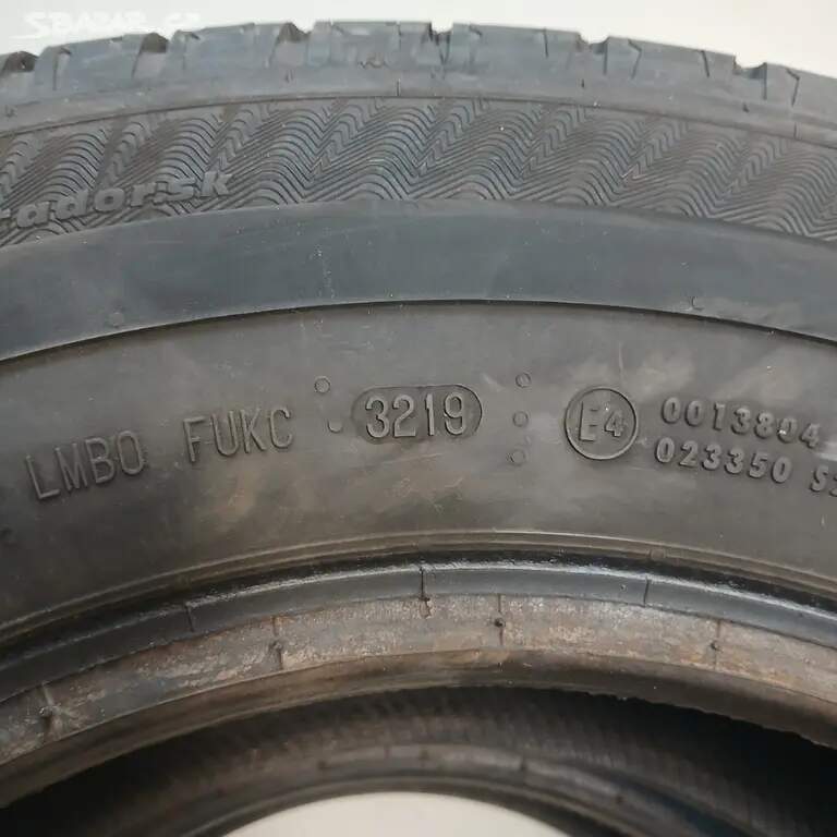 Zimní pneu MATADOR 235/65 R16C 115/113R