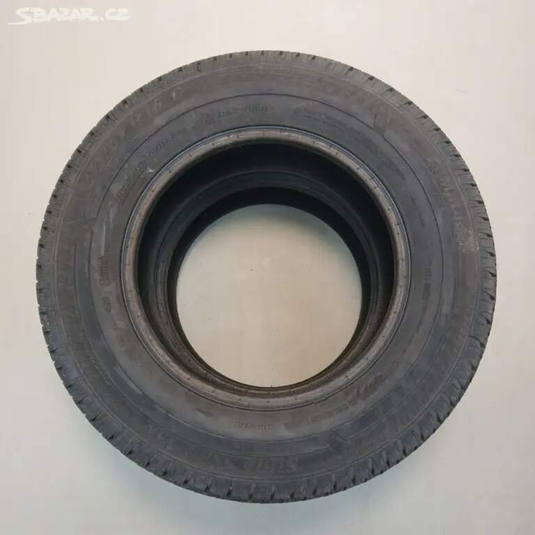 Zimní pneu MATADOR 235/65 R16C 115/113R