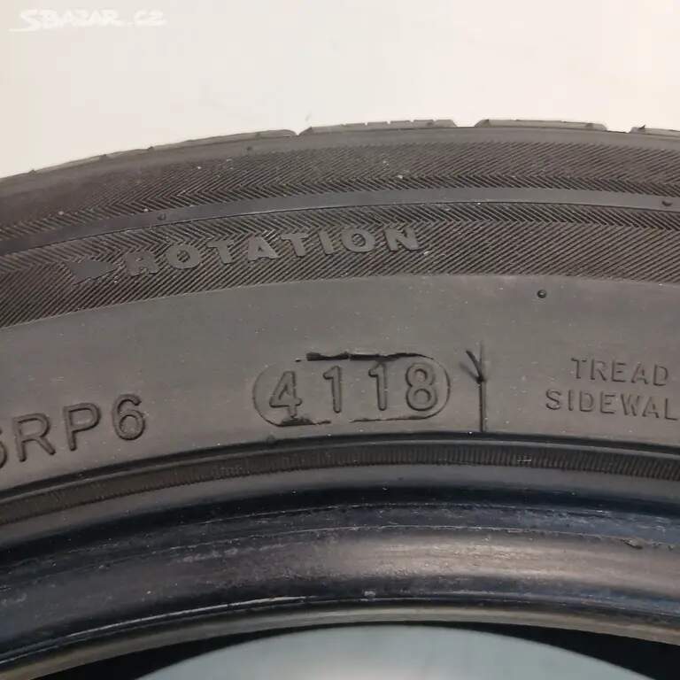 Zimní pneu GRIPMAX 215/50 R18 96V
