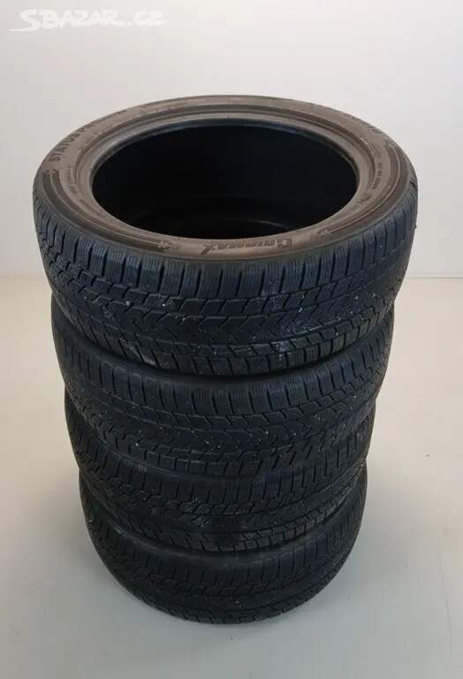 Zimní pneu GRIPMAX 215/50 R18 96V