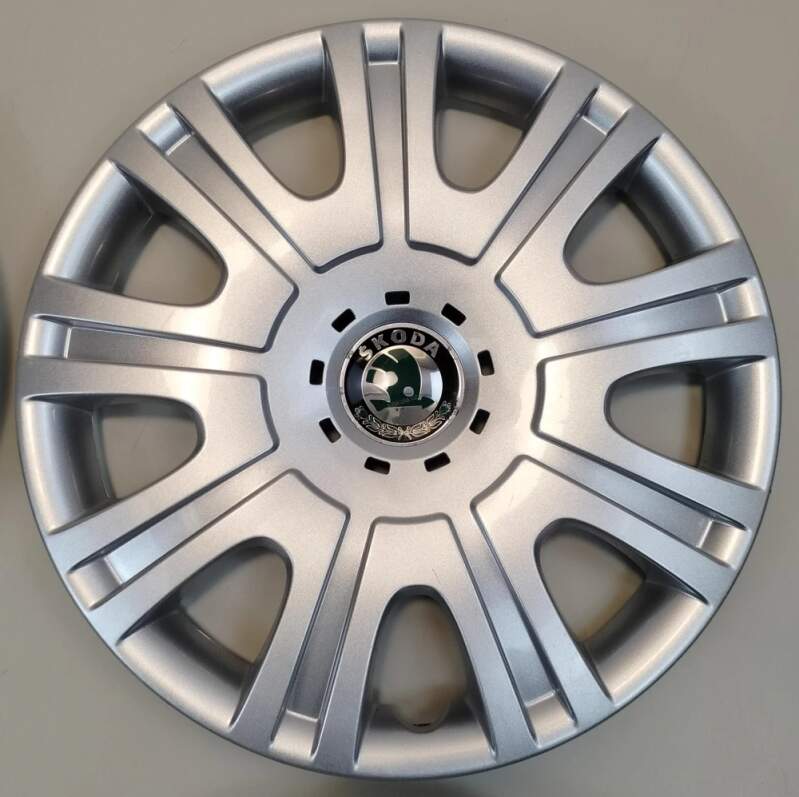 Originální poklice Škoda 15"