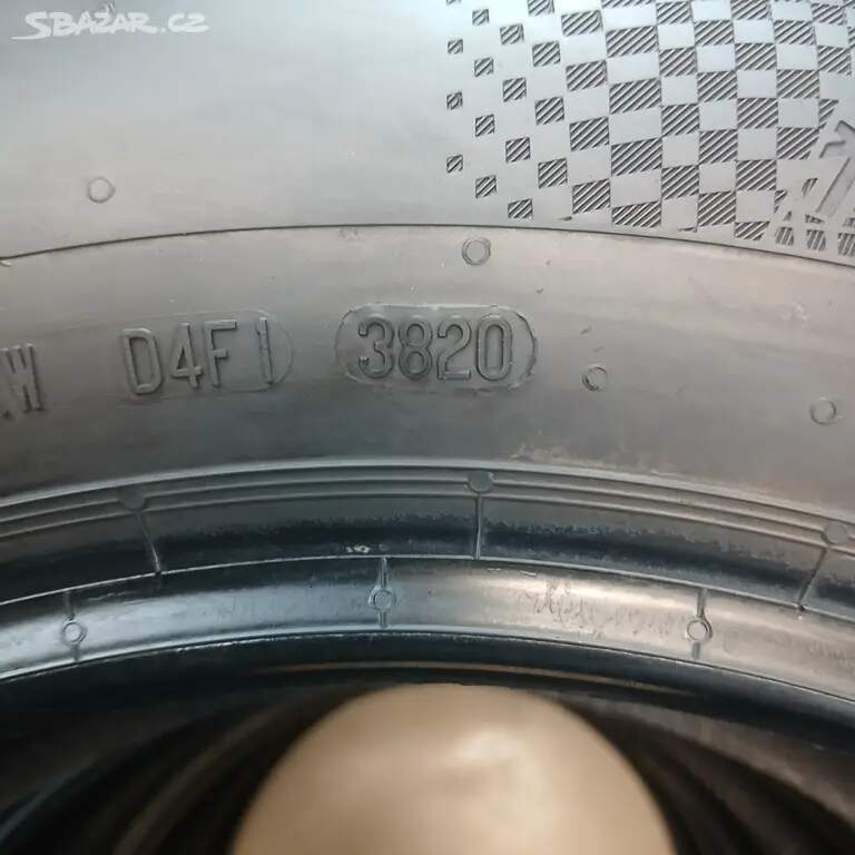 Zimný pneu CONTINENTAL 205/60 R16 96H XL