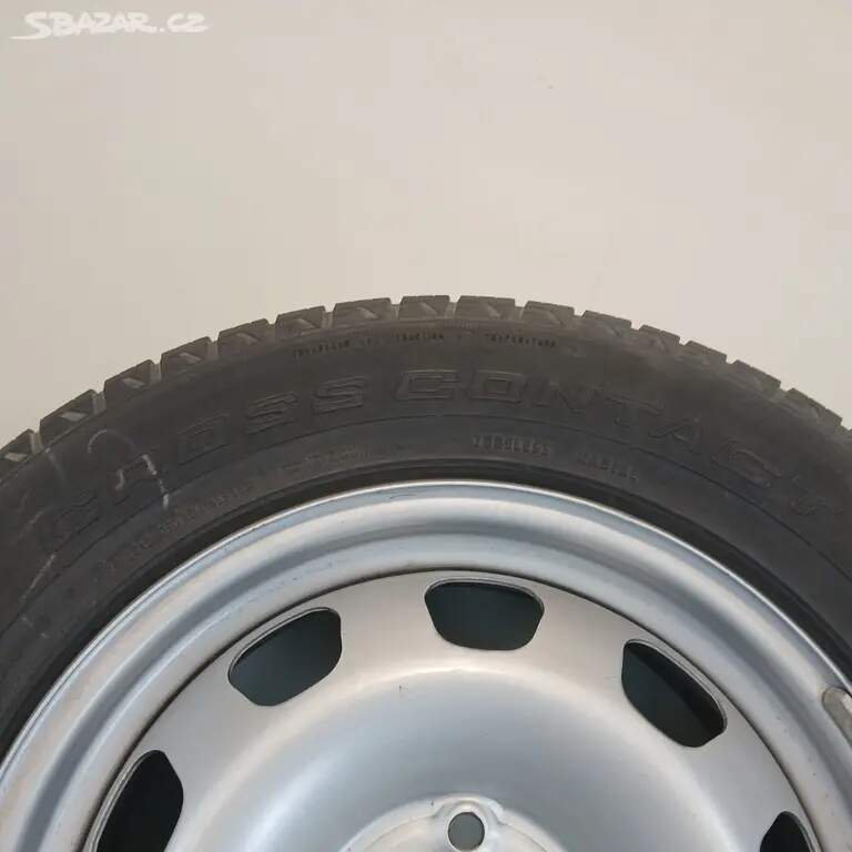 Zimní sada kol na DACIA Duster 6,5Jx16" ET50 pneu CONTINENTAL Cross Contact R16