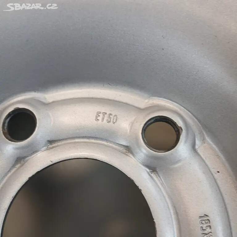 Zimní sada kol na DACIA Duster 6,5Jx16" ET50 pneu CONTINENTAL Cross Contact R16