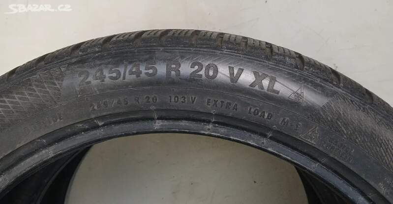 Zimní pneu CONTINENTAL 245/45 R20 103 V XL
