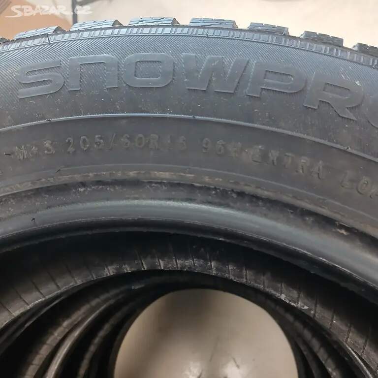 Zimní pneu NOKIAN TYRES 205/60 R16 96 H