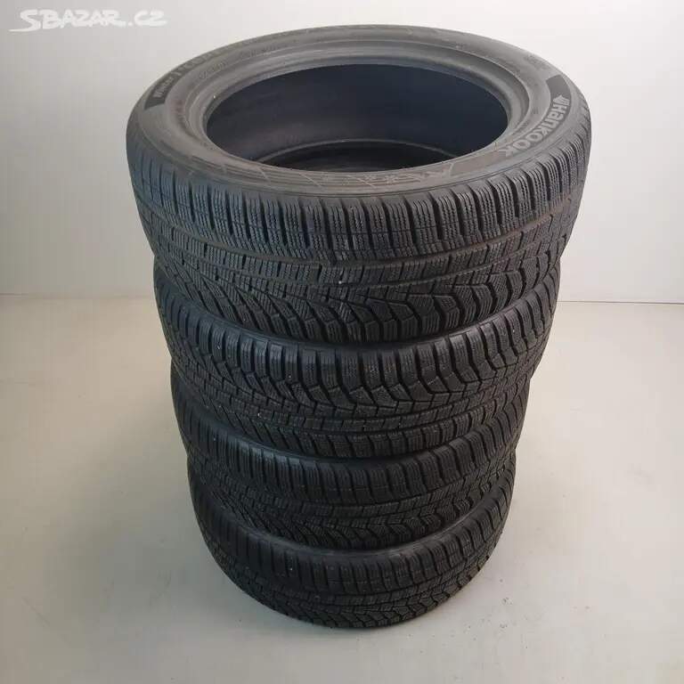 Zimní pneu HANKOOK 225/55 R18 102 V