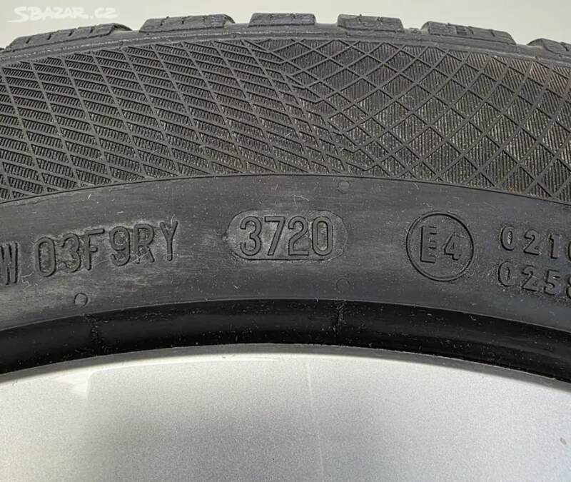 Zimní sada kol na VOLKSWAGEN ID.3 7,5Jx18" ET50 pneu CONTINENTAL 18"