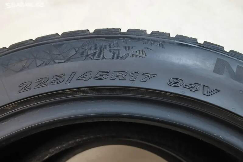 Zimní pneu NEXEN 225/45 R17 94 V