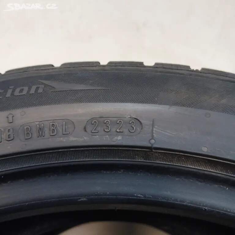 Zimní pneu NEXEN 225/45 R17 94 V