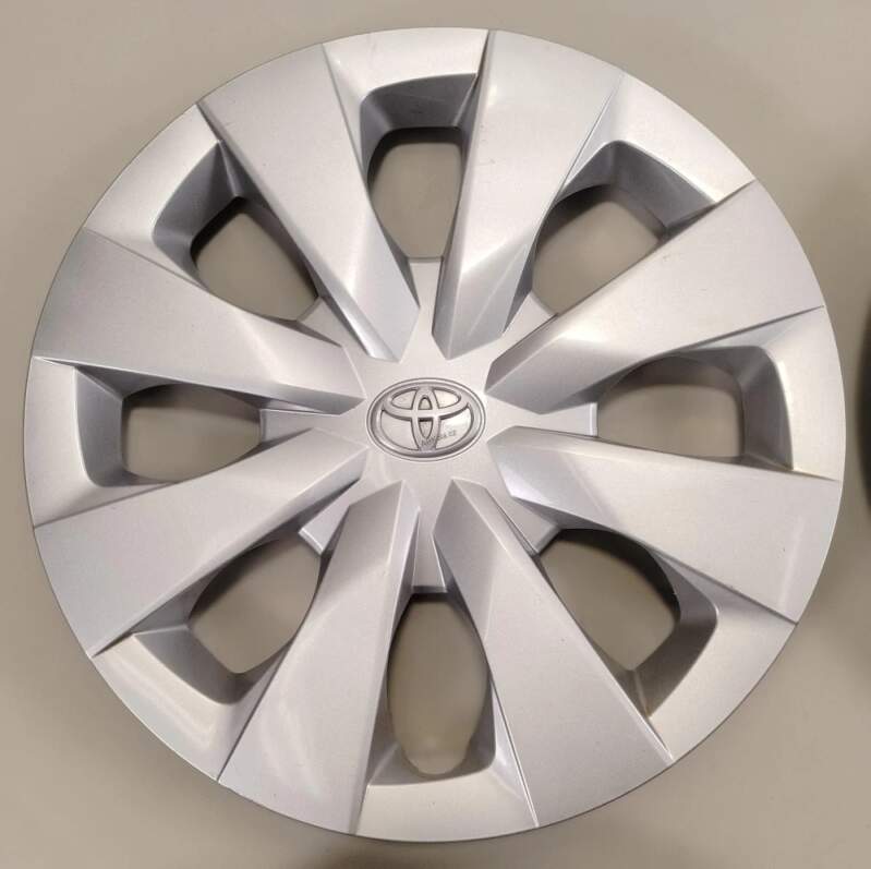 Originální poklice Toyota 15"