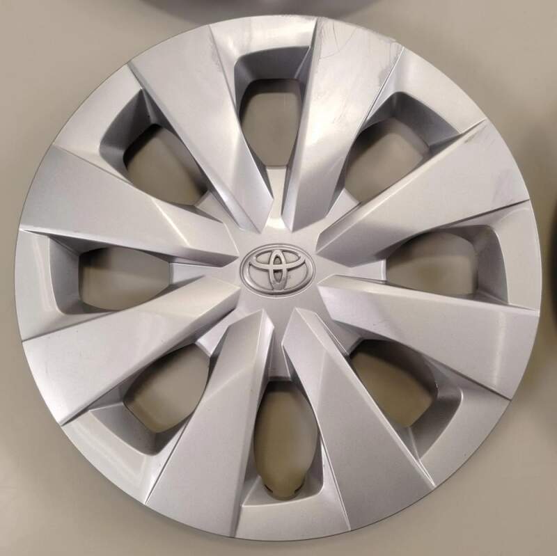 Originální poklice Toyota 15"