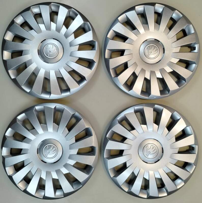 Originální poklice Škoda 16"