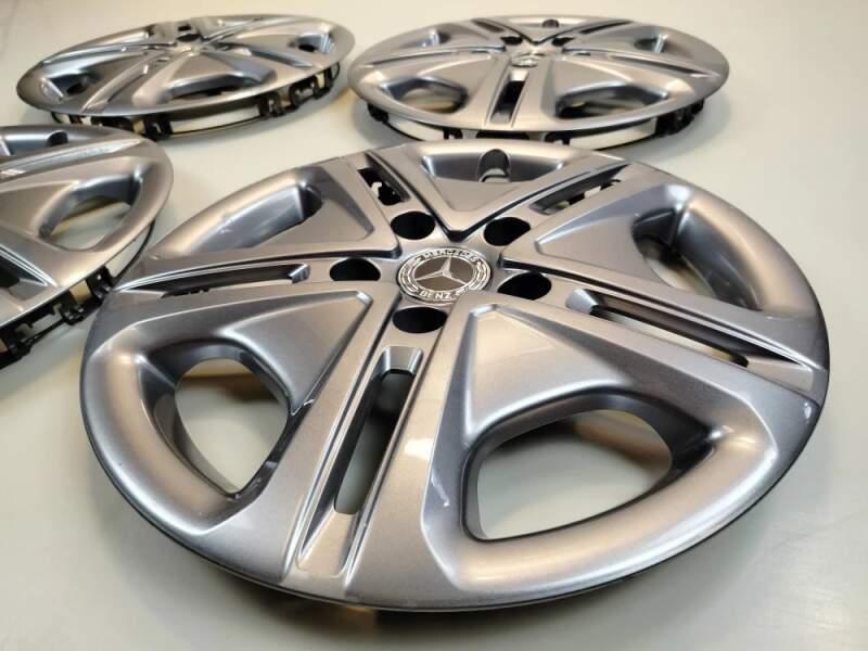 Originální poklice Mercedes 16"