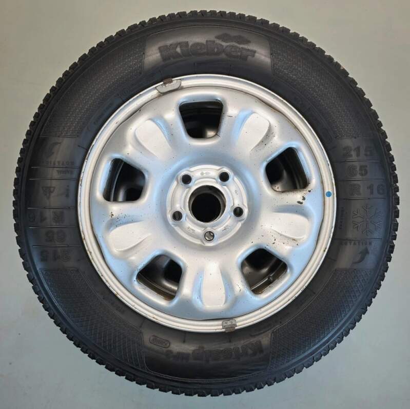 Originální disky na DACIA Duster 16" s pneu Kléber