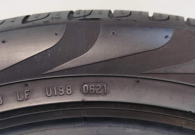 Letní pneu PIRELLI 235/50 R19 99 V