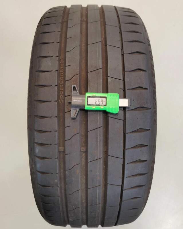 Letní pneu PIRELLI 235/50 R19 99 V
