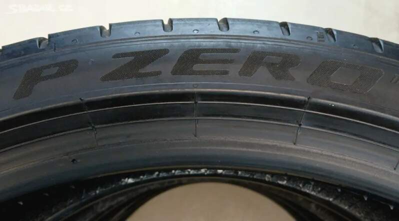 Letní pneu PIRELLI 245/35 R20 95 Y