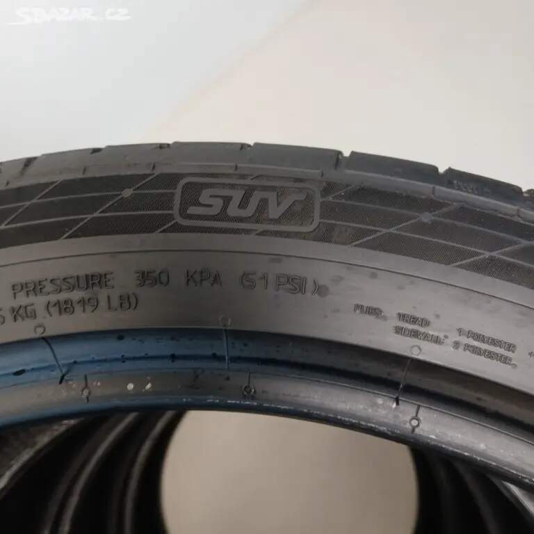 Letní pneu CONTINENTAL 255/40 R20 101 V XL