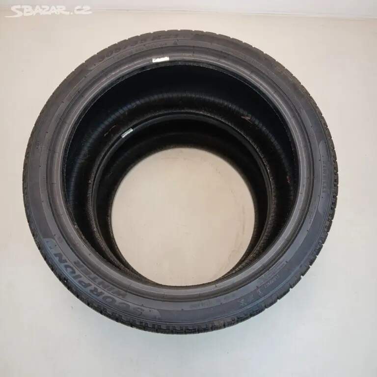 Zimní pneu PIRELLI 305/35 R21 109V