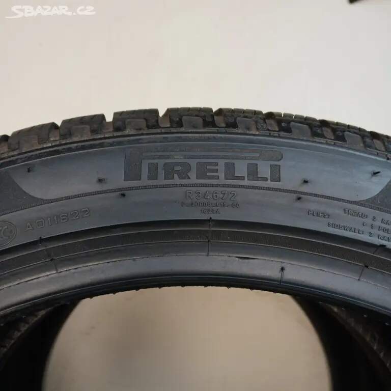 Zimní pneu PIRELLI 305/35 R21 109V