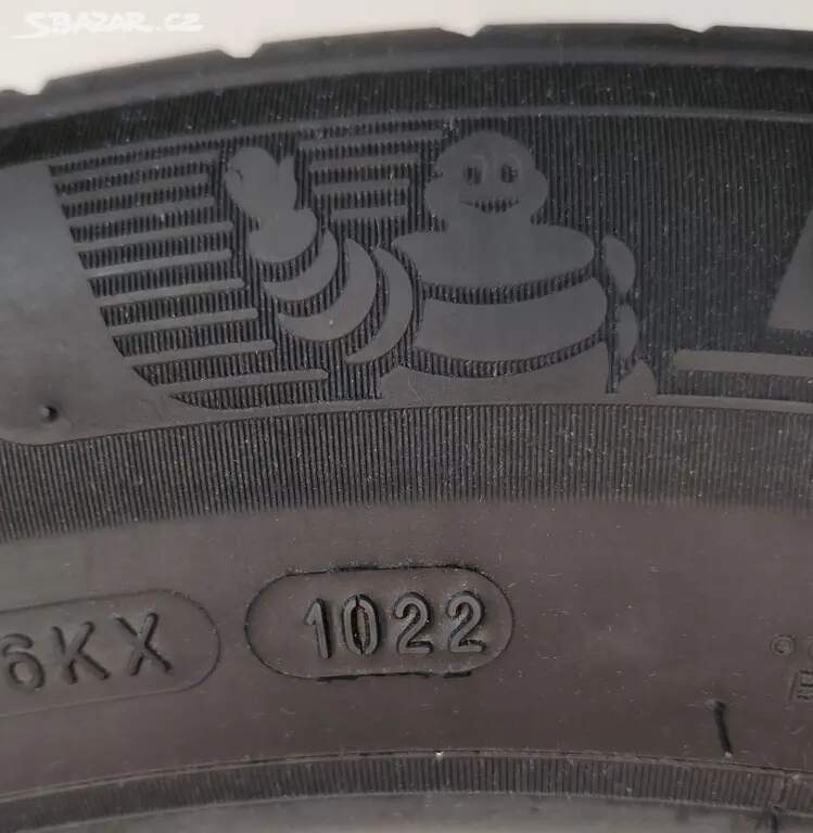 Letní pneu MICHELIN 235/55 R19 105W