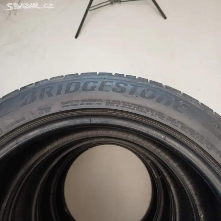 Letní pneu BRIDGESTONE 235/45 R18 94 W