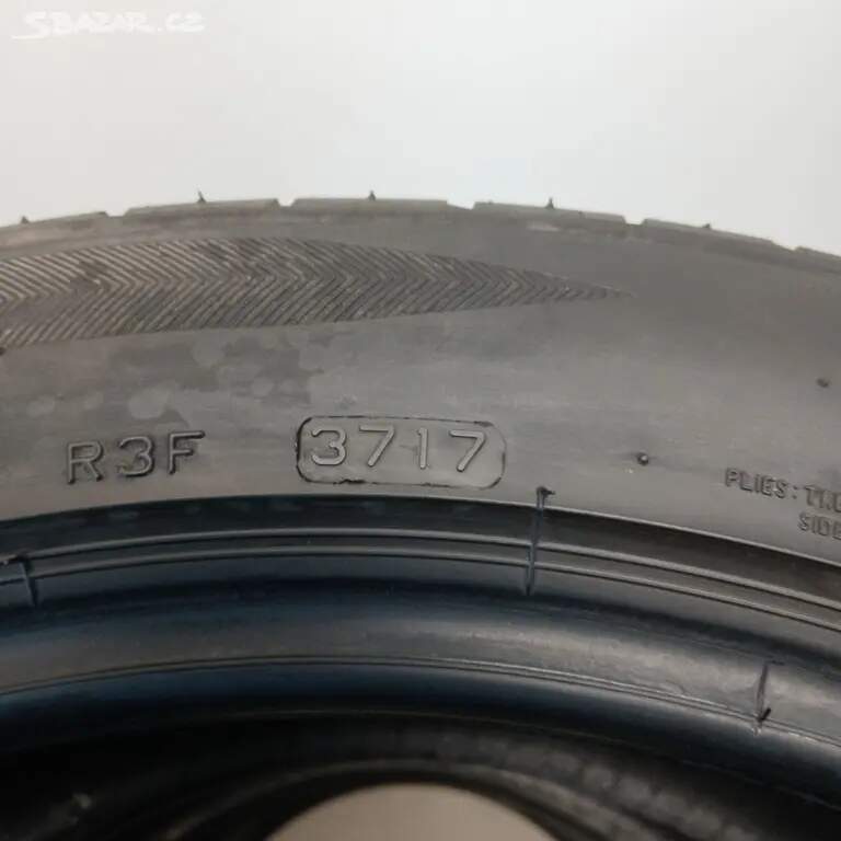 Letní pneu BRIDGESTONE 235/45 R18 94 W
