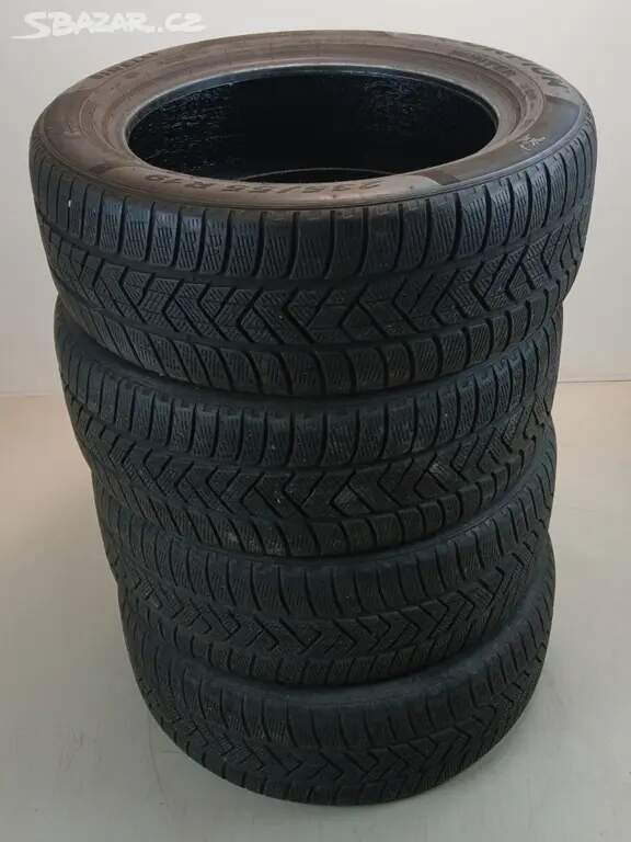 Zimní pneu PIRELLI 235/55 R19 101T