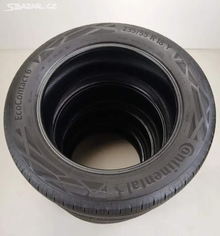 Letní pneu CONTINENTAL 235/55 R18 100Y