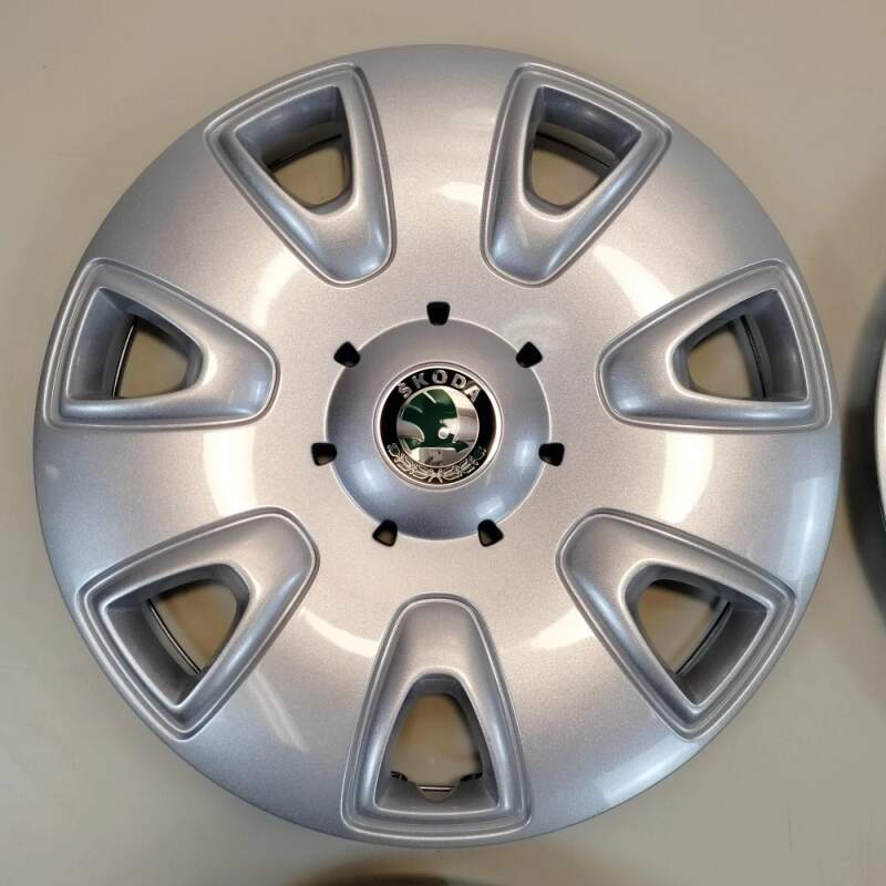 Originální poklice Škoda 16"