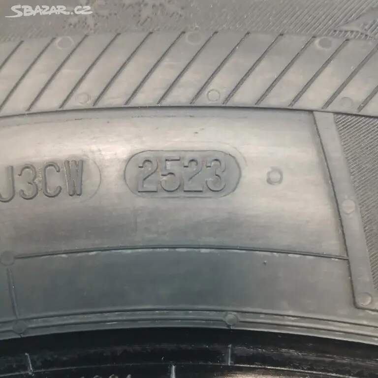 Zimní pneu POINT.S 235/65 R16C 115/113 R