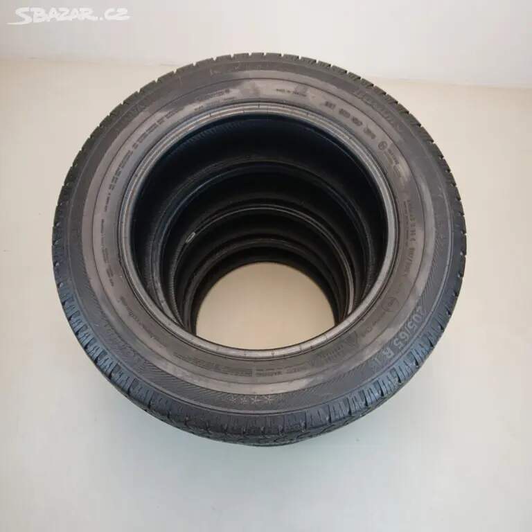 Zimní pneu BARUM + NEXEN 205/65 R16C 107/105 T