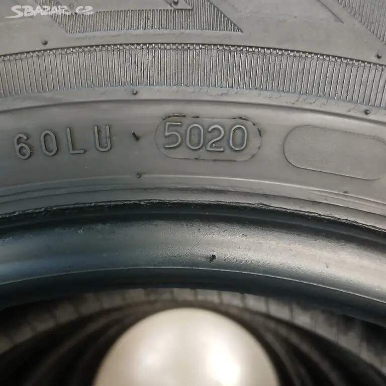 Letní pneu NOKIAN 215/65 R15C 104/102 T