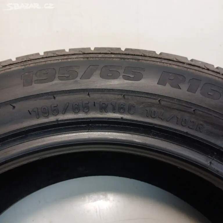 Letní pneu PIRELLI 195/65 R16C 104/102R