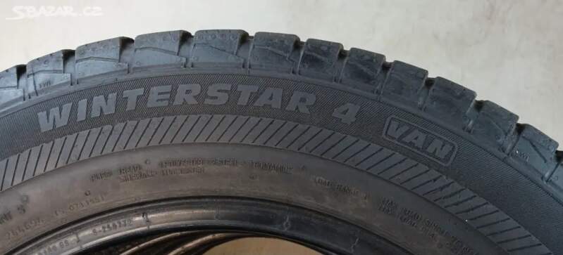 Zimní pneu POINT.S 205/65 R16C 107/105T