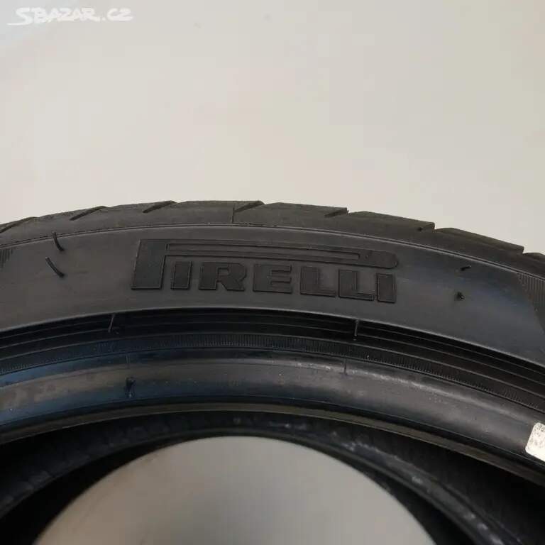 Letní pneu PIRELLI 235/35 ZR19 87 Y