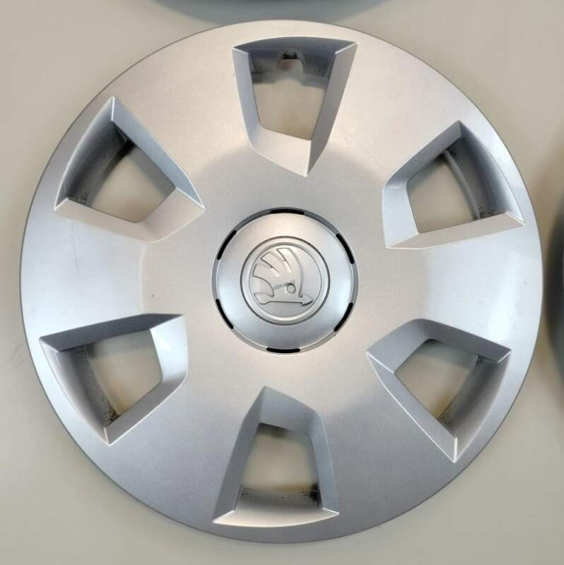 Originální poklice Škoda 15"