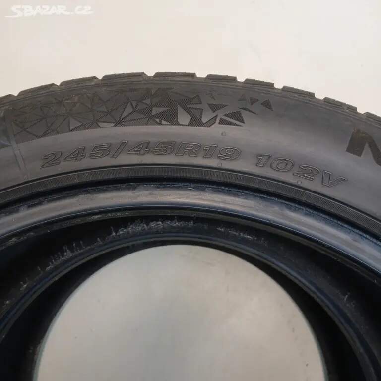 Zimní pneu NEXEN 245/45 R19 102V