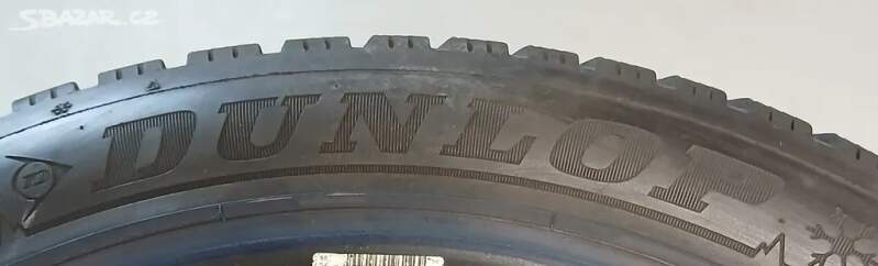 Zimní pneu DUNLOP 235/45 R18 98V
