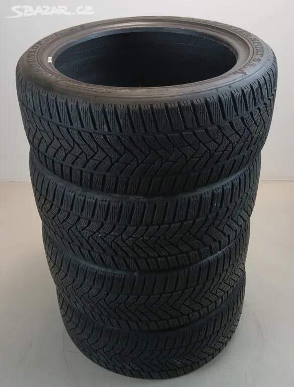 Zimní pneu HANKOOK 225/55 R18 102 V