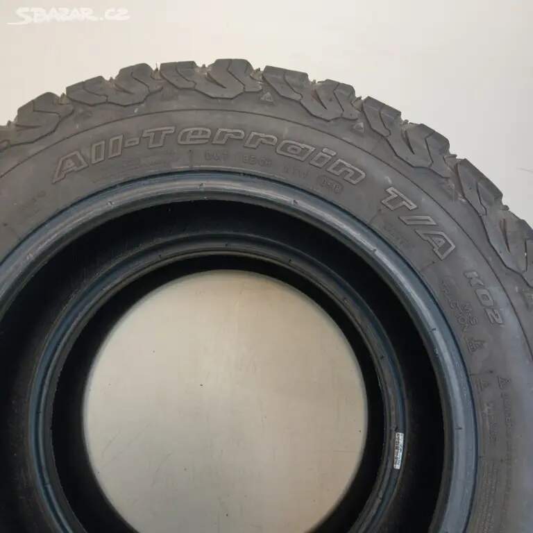 Zimní pneu BFGOODRICH 225/65 R17 107/103S