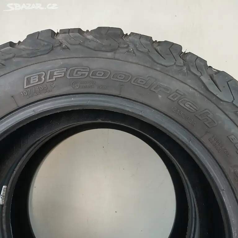 Zimní pneu BFGOODRICH 225/65 R17 107/103S