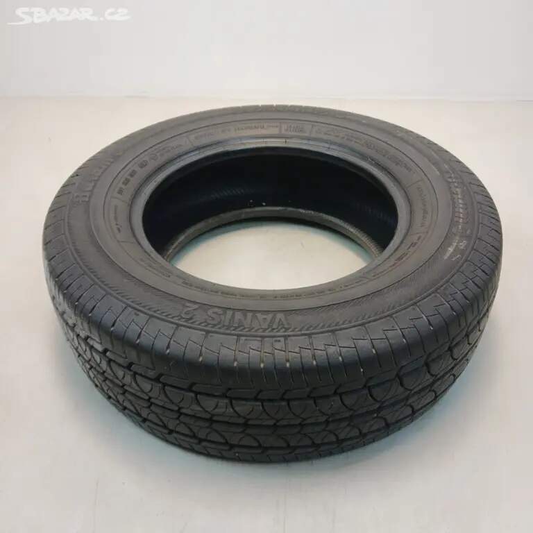 Letní pneu BARUM 215/70 R15C 109/107 S